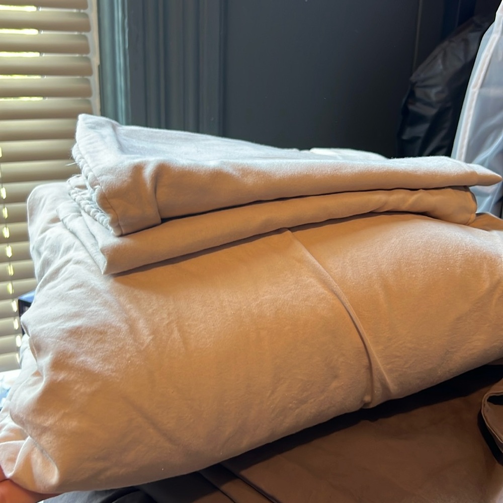 Queen duvet cover set